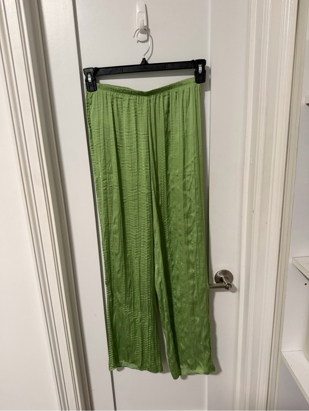 Mango Light Green Wide-Leg Pleated Pants